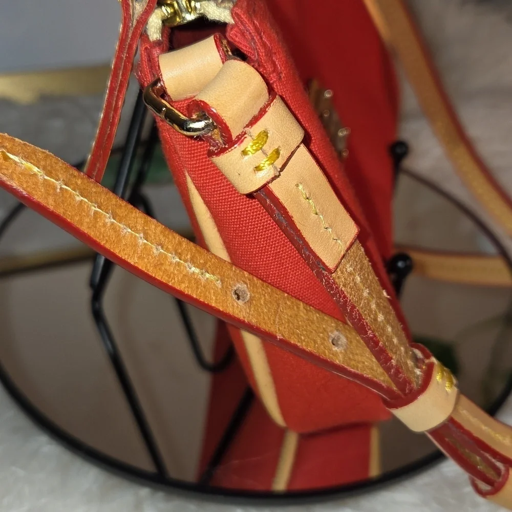 Dooney & Bourke New Cabriolet Lexi Crossbody